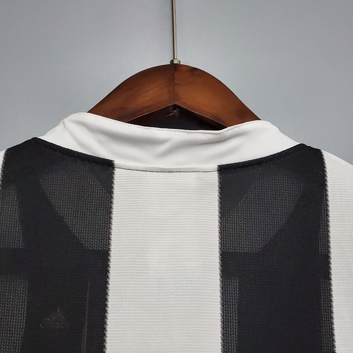 Retro 95/97 Newcastle United home Soccer Jersey
