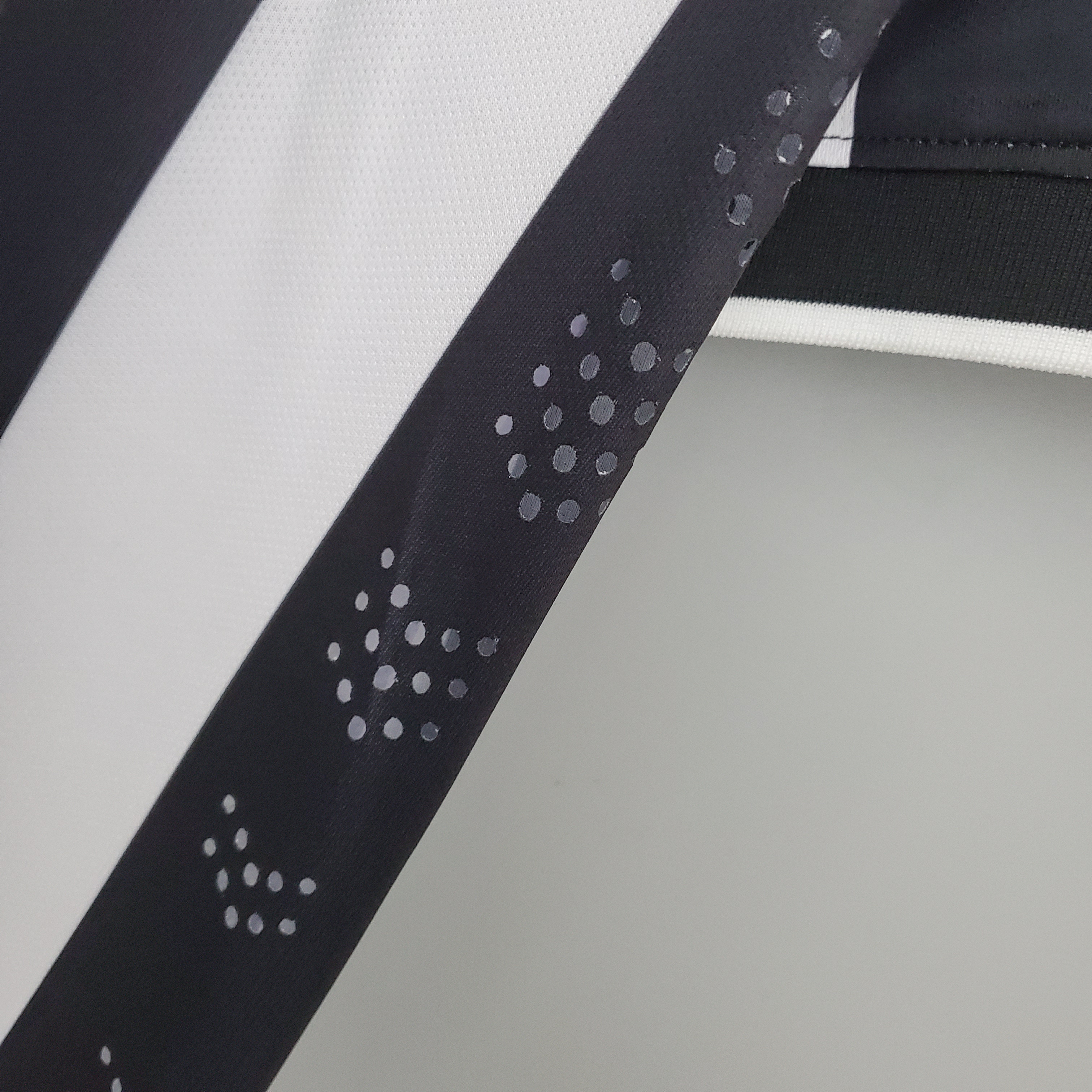 Retro Juventus 14/15 home Soccer Jersey