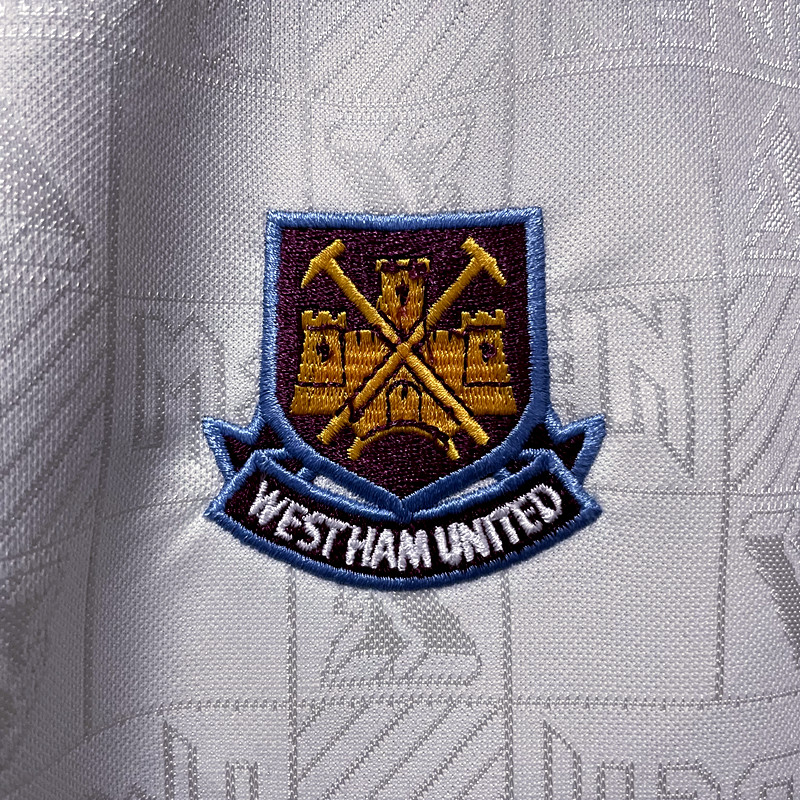Retro 1999 West Ham Iron Maiden Away Soccer Jersey