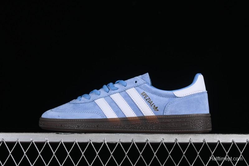 Adidas Handball Spezial Retro Casual Sneakers with Suede Upper and Gum Rubber Outsole - BD7632