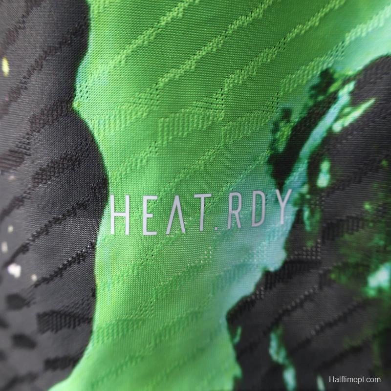 25/26 Player Version Real Madrid Black Splash Art Special Edition Jersey