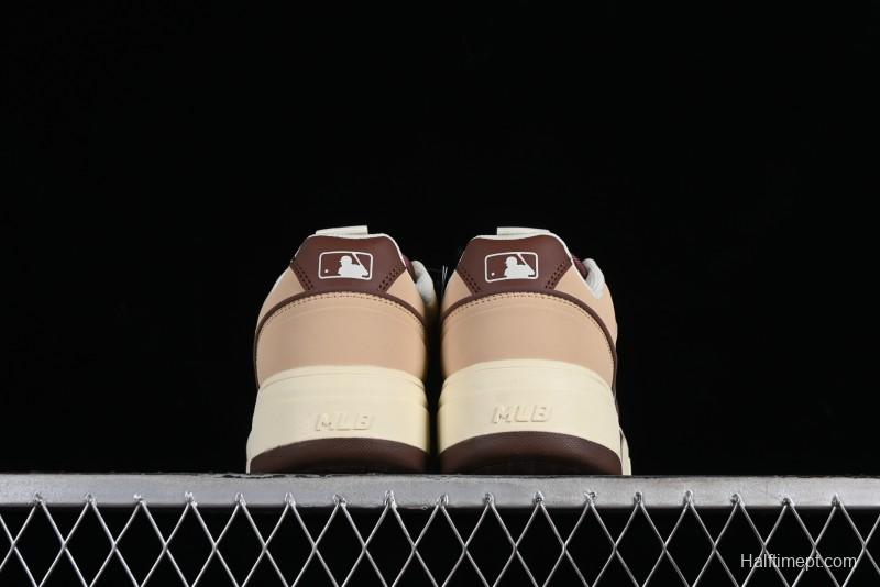 MLB Chunky Liner Basic New York Yankees Thick Sole Casual Sneakers with 6cm Height Increase - 3ASXCA12N43BGS