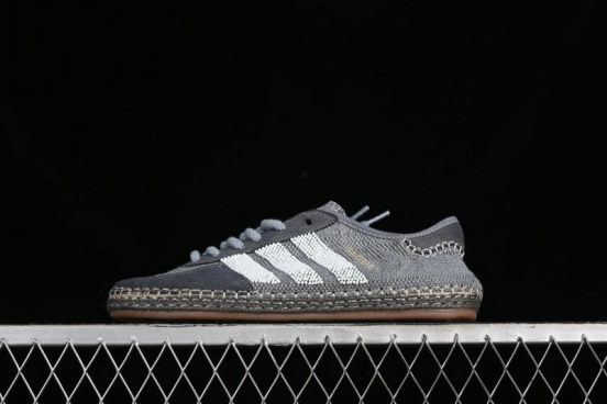 Adidas CLOT x Adidas Originals Gazelle IH3144 Retro Casual Slip-Resistant Wear-Resistant Low-Top Sneakers - IH3144