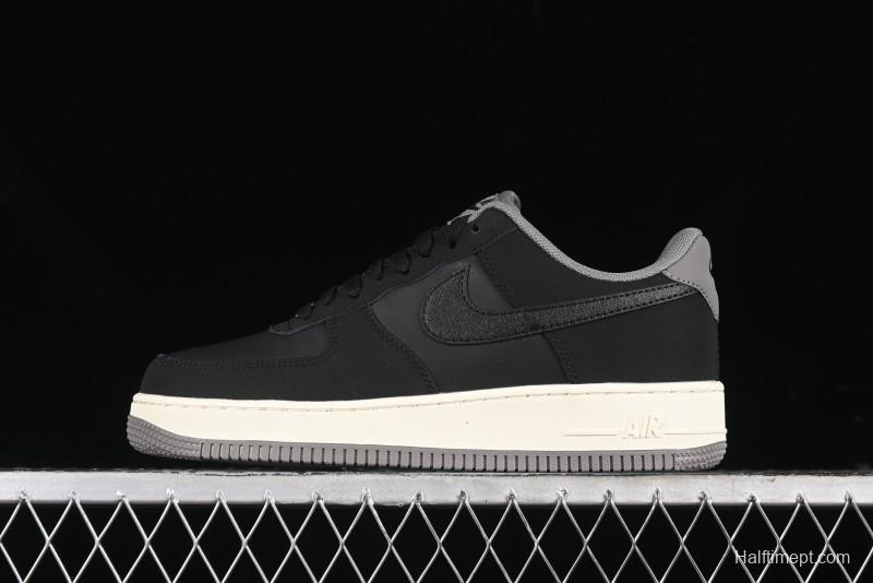Nike Air Force 1 '07 Low Casual Sneakers with Full-Length Air Cushion - FZ5225-001