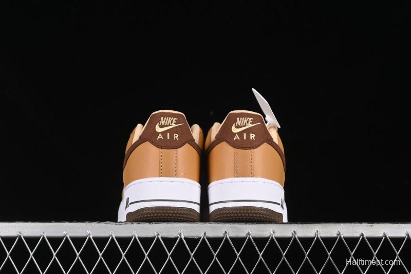 Nike Air Force 1 '07 Low Casual Sneakers with Full-Length Air Cushion - HQ3905-200