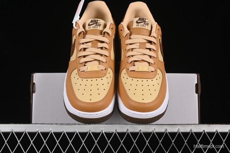 Nike Air Force 1 '07 Low Casual Sneakers with Full-Length Air Cushion - HQ3905-200