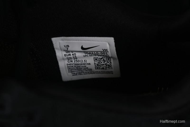 Nike SB Day One Low Top Casual Skate Shoes with Air Zoom Cushion - FN4210-001