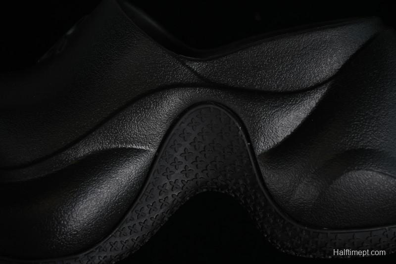 SMFK COMPASS Embossed One-Word Platform Slides - E9066