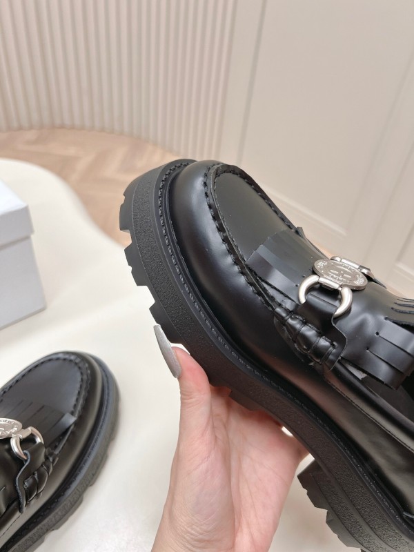 2025 Women Dior Black Leather Loafers KFY00350