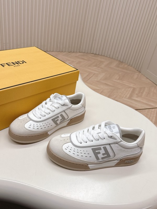 2025 Unisex Fendi White Beige Leather Plimsolls FF Logo LY00350(F)/LY00360(M)