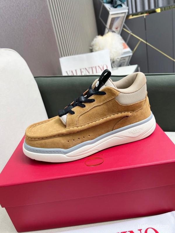 2025 Unisex Valentino Brown Beige Leather Suede Sneakers LY00390