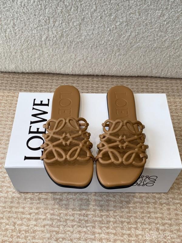 2025 Loewe Brown Leather Slippers KFY00250