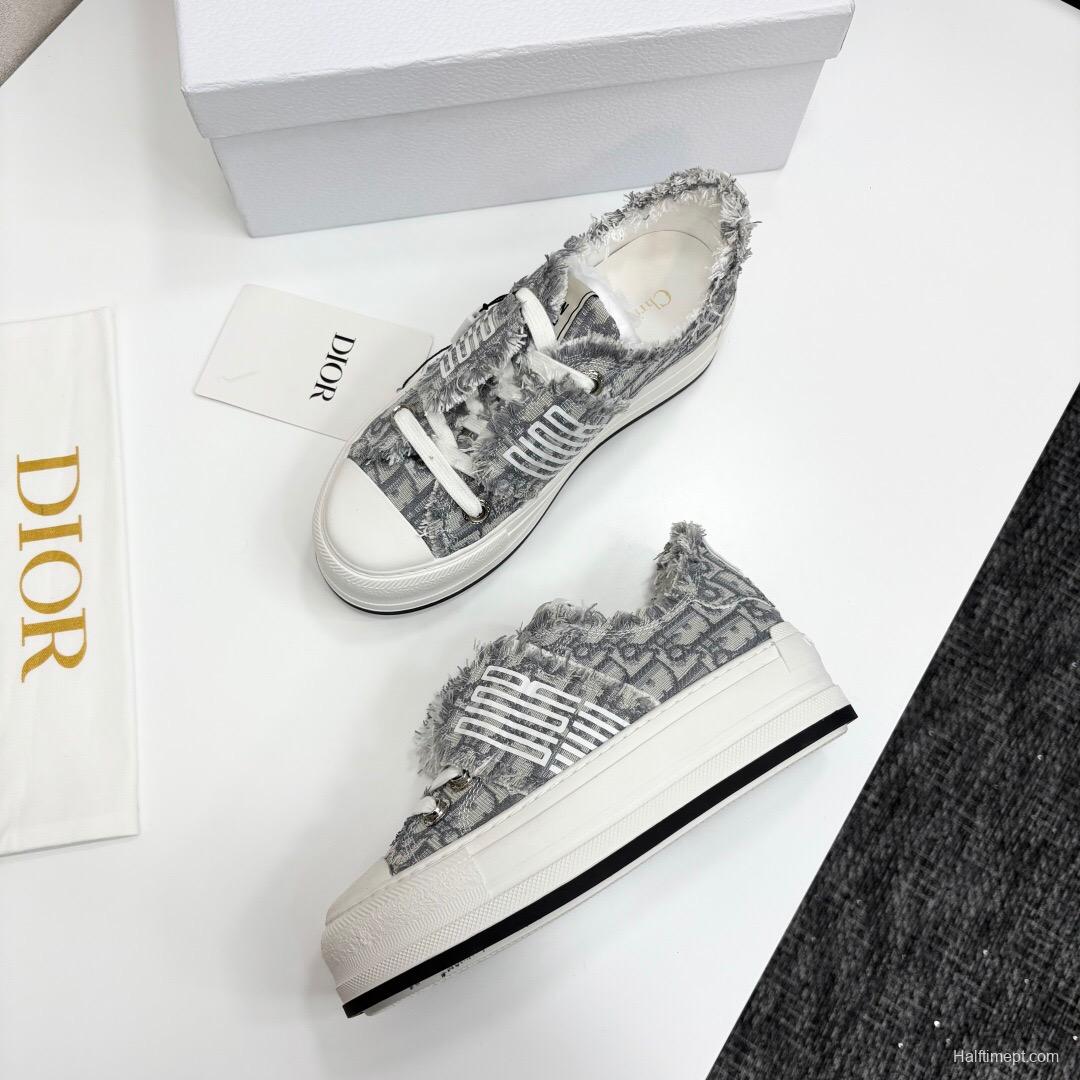 2025 Women Dior Grey Canvas Fur Sneaker LY00300