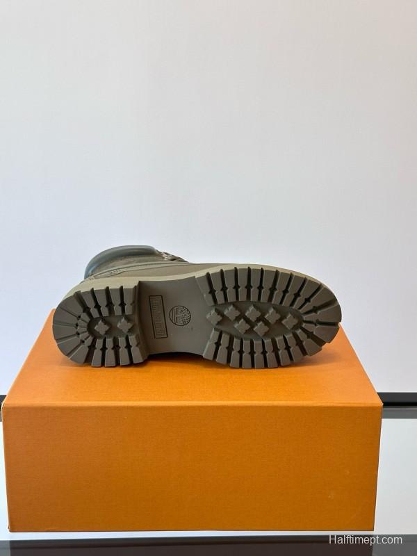 2024 Men Louis Vuitton Brown Rubber Leather Combat Boots MJ00390