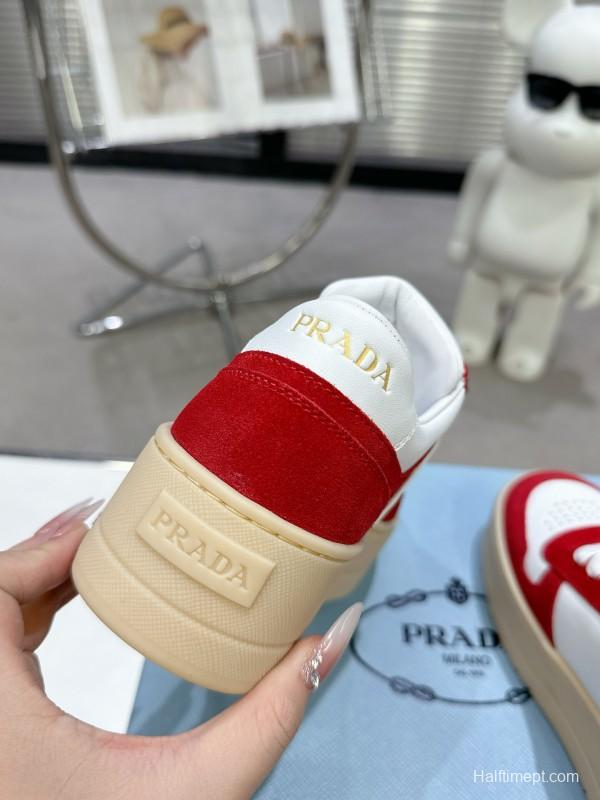 2025 Women Prada Red White Leather Sneakers KFY00310