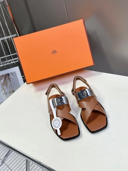 2025 Women Hermès Brown White Calfskin Leather Sandals Metal Hardware KFY00300