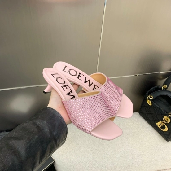 2025 Women Loewe Pink Leather Sandals LY00240