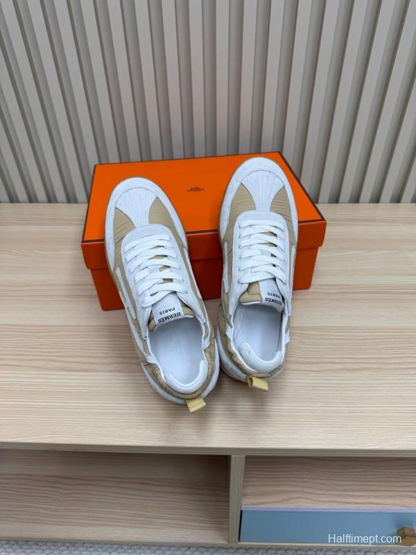 2025 Unisex Hermès White Beige Suede Down Fabric Sneakers Top Version KFY00300