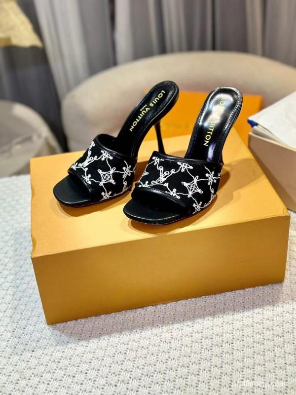 2025 Women Louis Vuitton Black White Embroidered Leather High Heel LY00250
