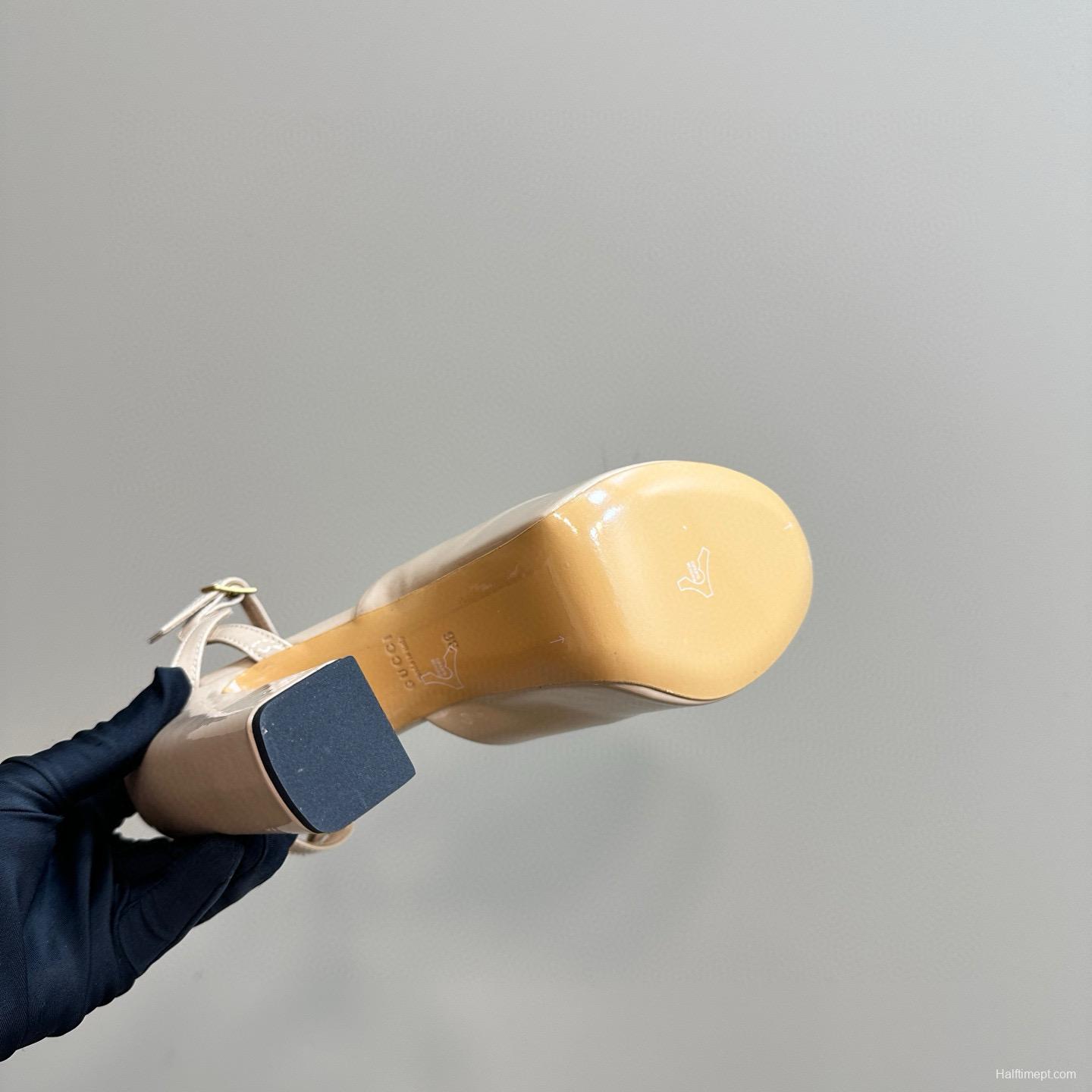 2025 Women Gucci Beige Patent Leather Platform Sandals MJ00340