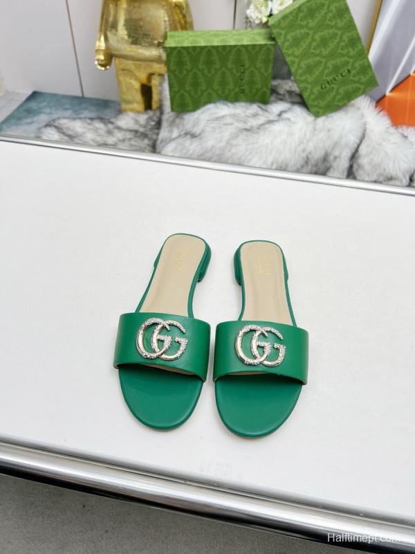 2025 Women Gucci Green Leather Flat Heel Slippers Double G Buckle MJ00190