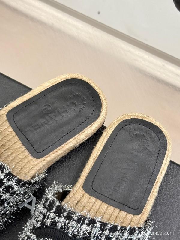 2025 Slippers Chanel Black White Tweed Espadrille Handcrafted KFY00230
