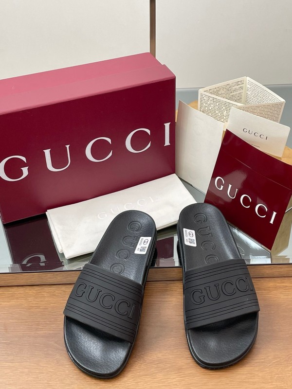 2025 Slippers Gucci Black Rubber Slippers LY00175