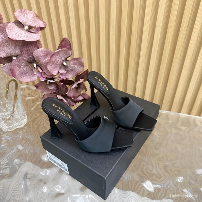 2025 Women Yves Saint Laurent Black Silk Heels KFY00280