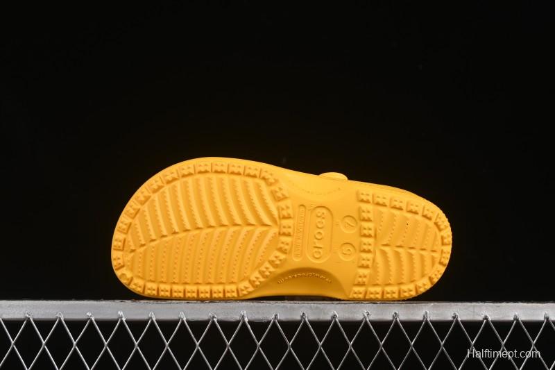 Crocs Classic Two-Way Beach Clog Sandals - B.D4