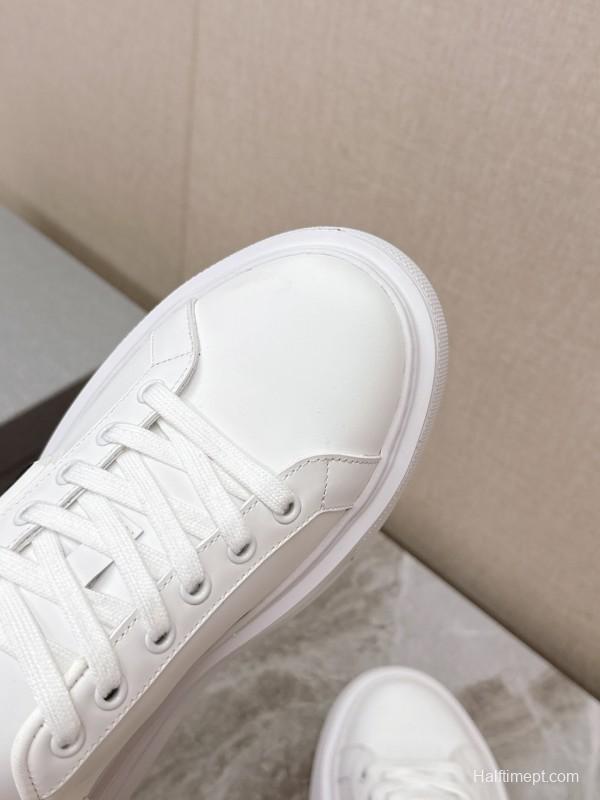 2025 Unisex Prada White Calf Leather Sneakers Retro Thick Sole KFY00290