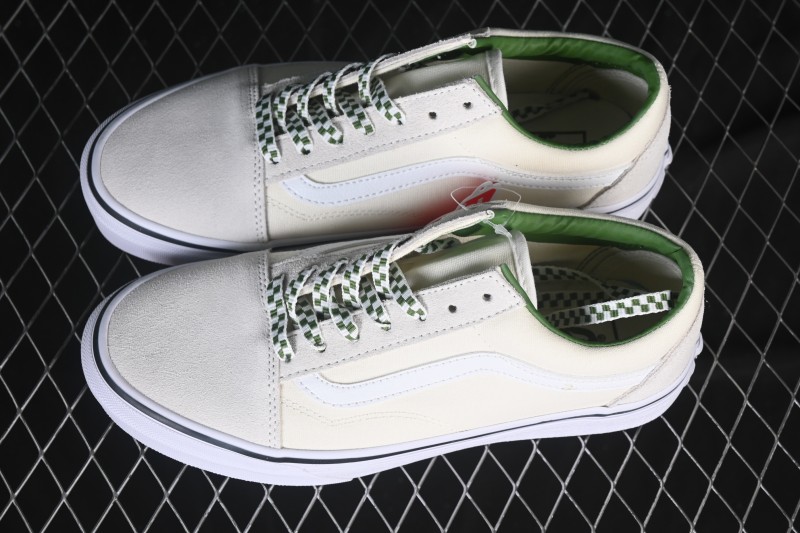 Vans Old Skool Low-Top Casual Skate Shoes - VN000D6WBOM