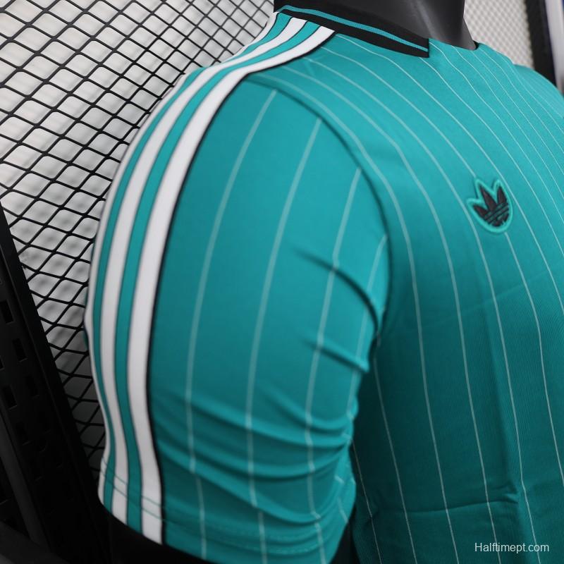 Player Version 25/26 Liverpool  Adidas Original Blue Jersey
