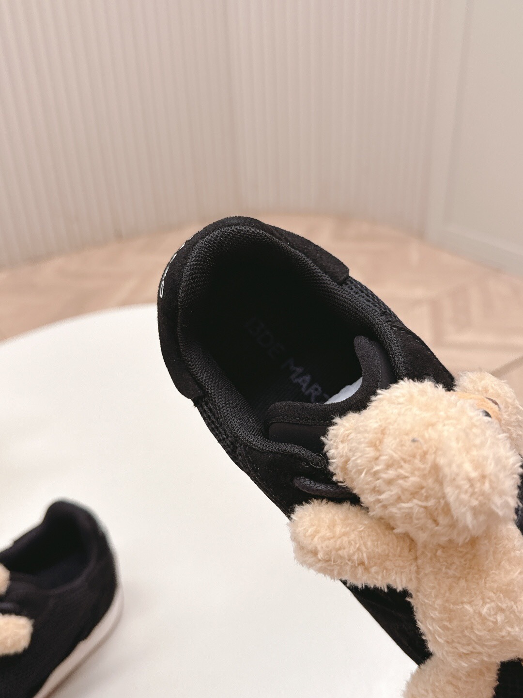 13DEMARZO Casual Series Round Bear Sneakers - LY00300
