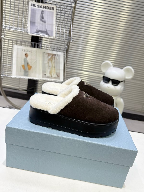 Prada Spring-Summer 2025 Premium Fur Slippers - KFY00280