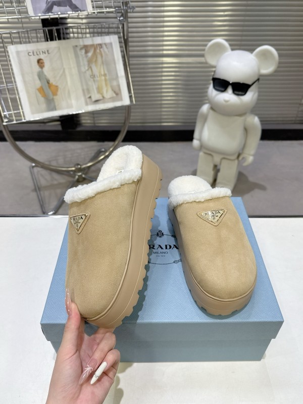 Prada 2025 SS Spring Fur Slippers with Rubber Sole - KFY00280