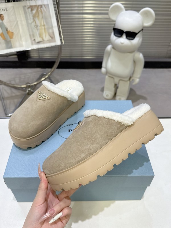 Prada Spring/Summer 2025 Popular Early Spring Fur Slippers - KFY00280