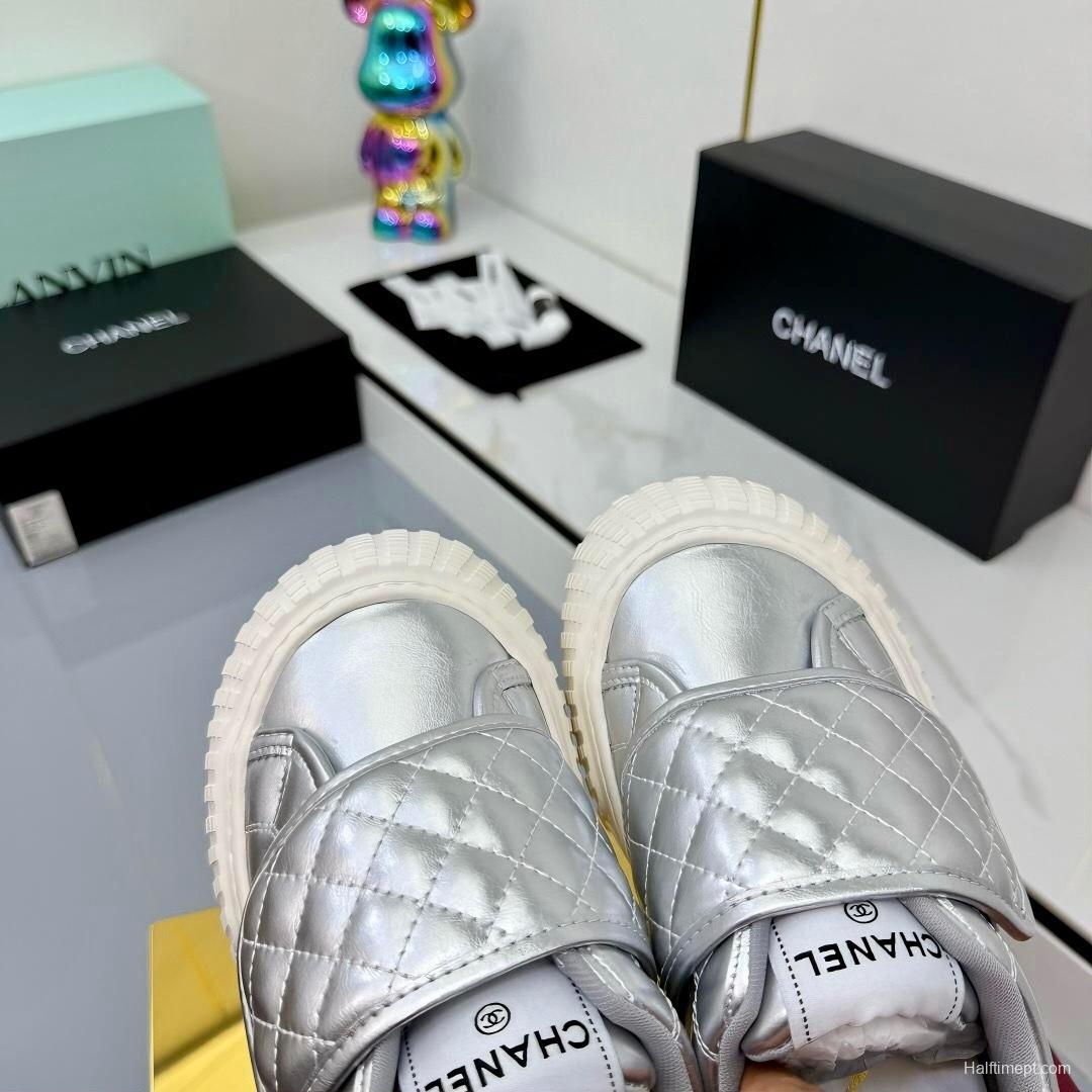 Chanel 2025/SS Panda Casual Sneakers Bread Shoes - LY00330