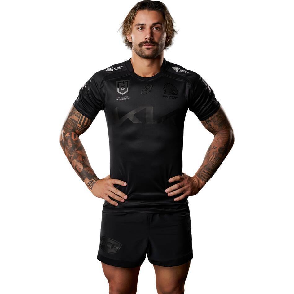25/26 Brisbane Broncos All Black with Tonal Design Jersey