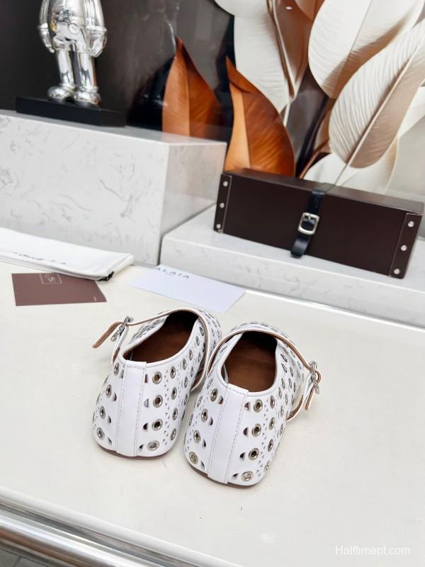 Alaia 2025 SS Perforated Ballet Flats - LY00320