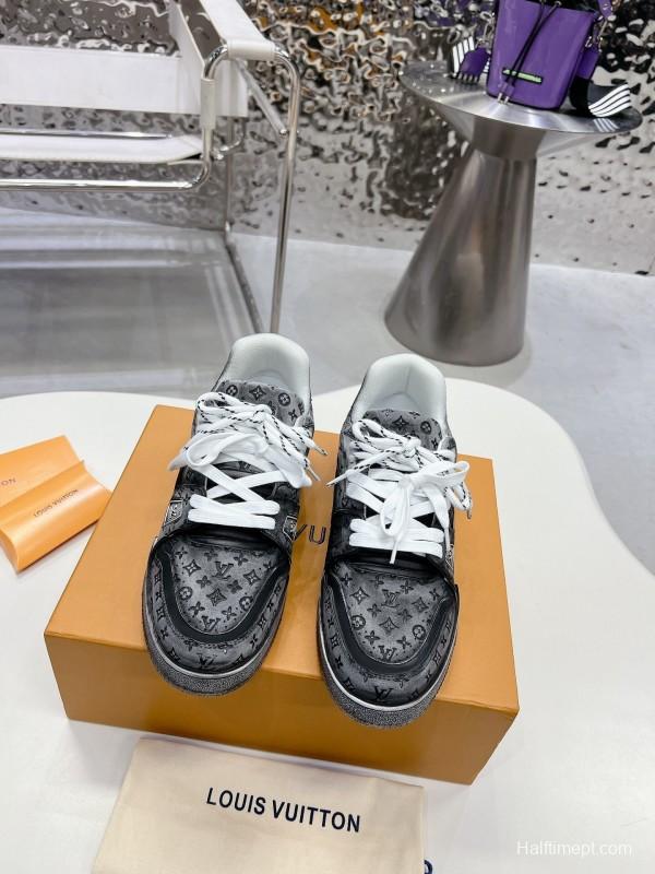 LV Trainer Basketball Series Washed Sneakers - LY00430