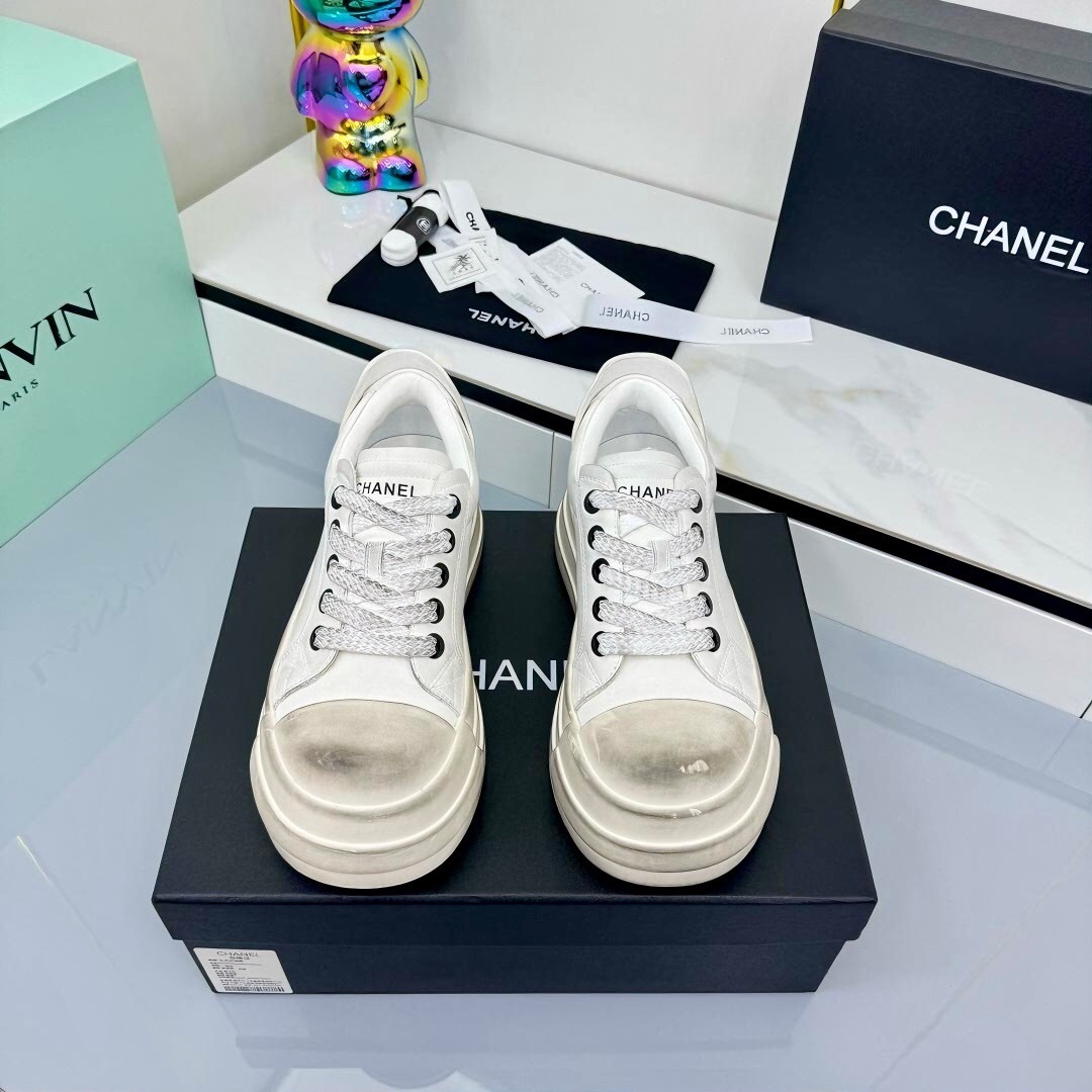 Chanel 2025 SS Classic Panda Dirty Sneakers Bread Shoes - LY00330