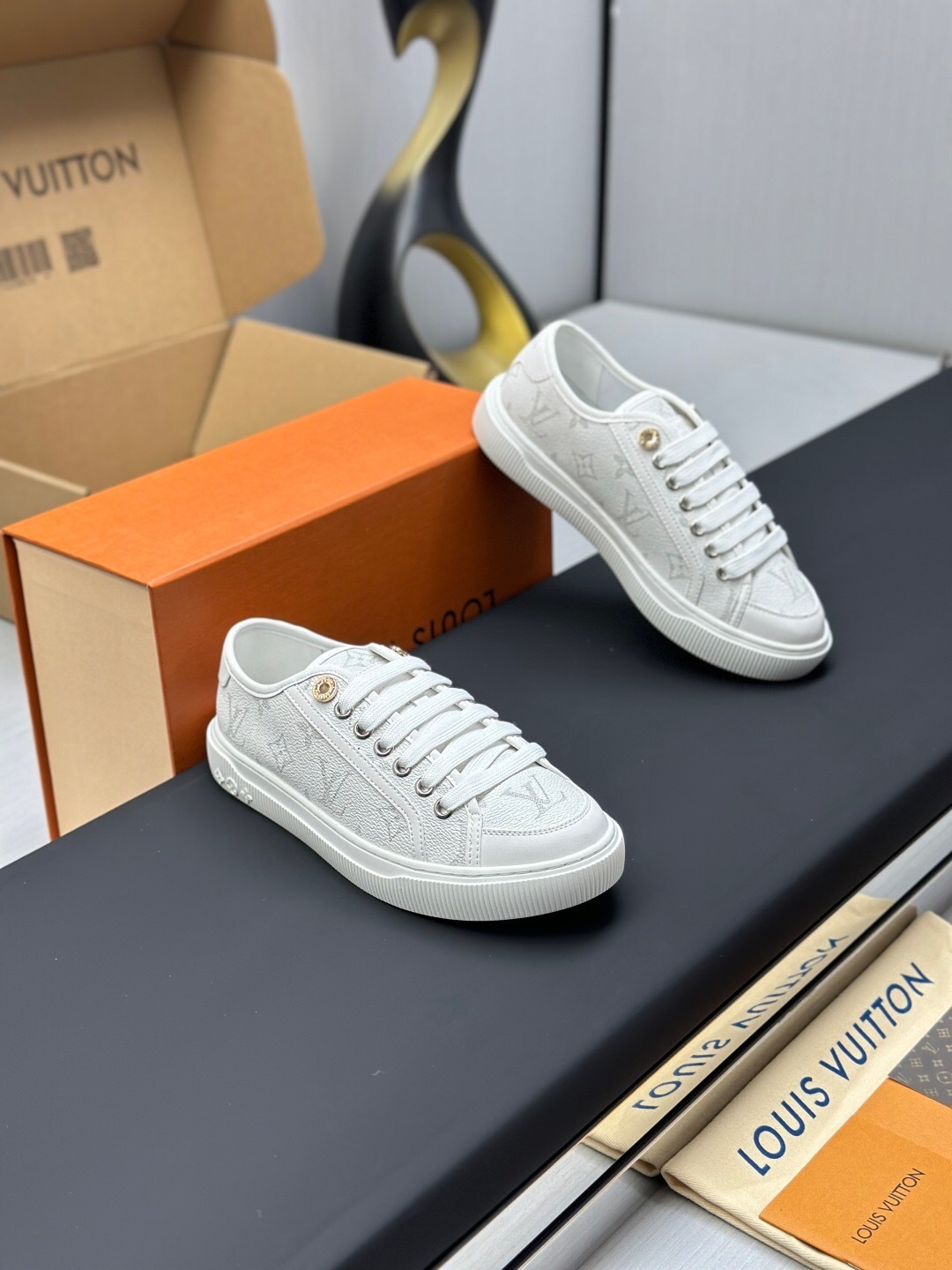 Louis Vuitton Time Out Series Animal Print Casual White Sneakers - AS00260