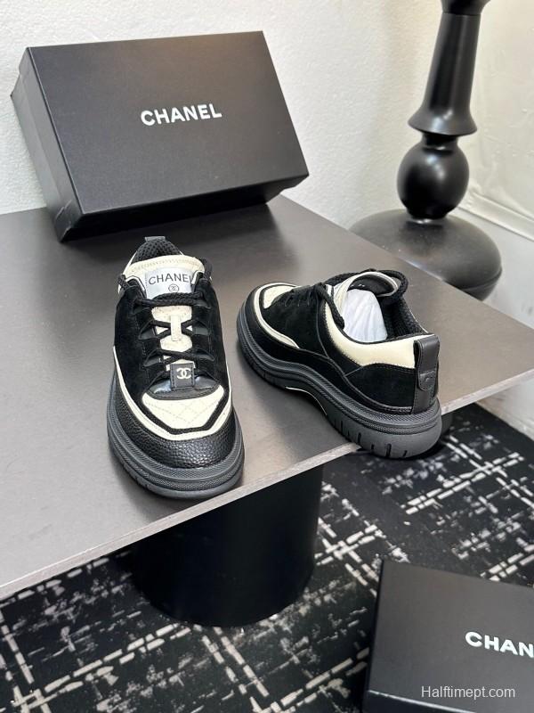 Chanel Spring-Summer 2025 Runway Thick Sole Sneakers - LY00320