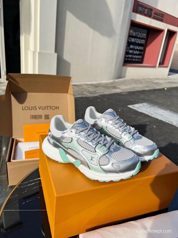 Louis Vuitton Olympia Series Casual Running Shoes with Monogram Embossing - AS00320