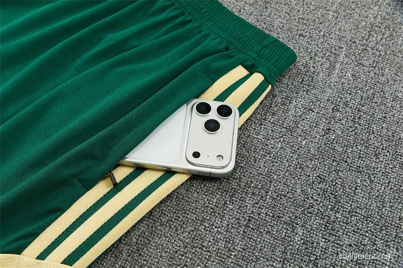 2026 Real Madrid Green Camouflage  Short Sleeve+Soccer Shorts