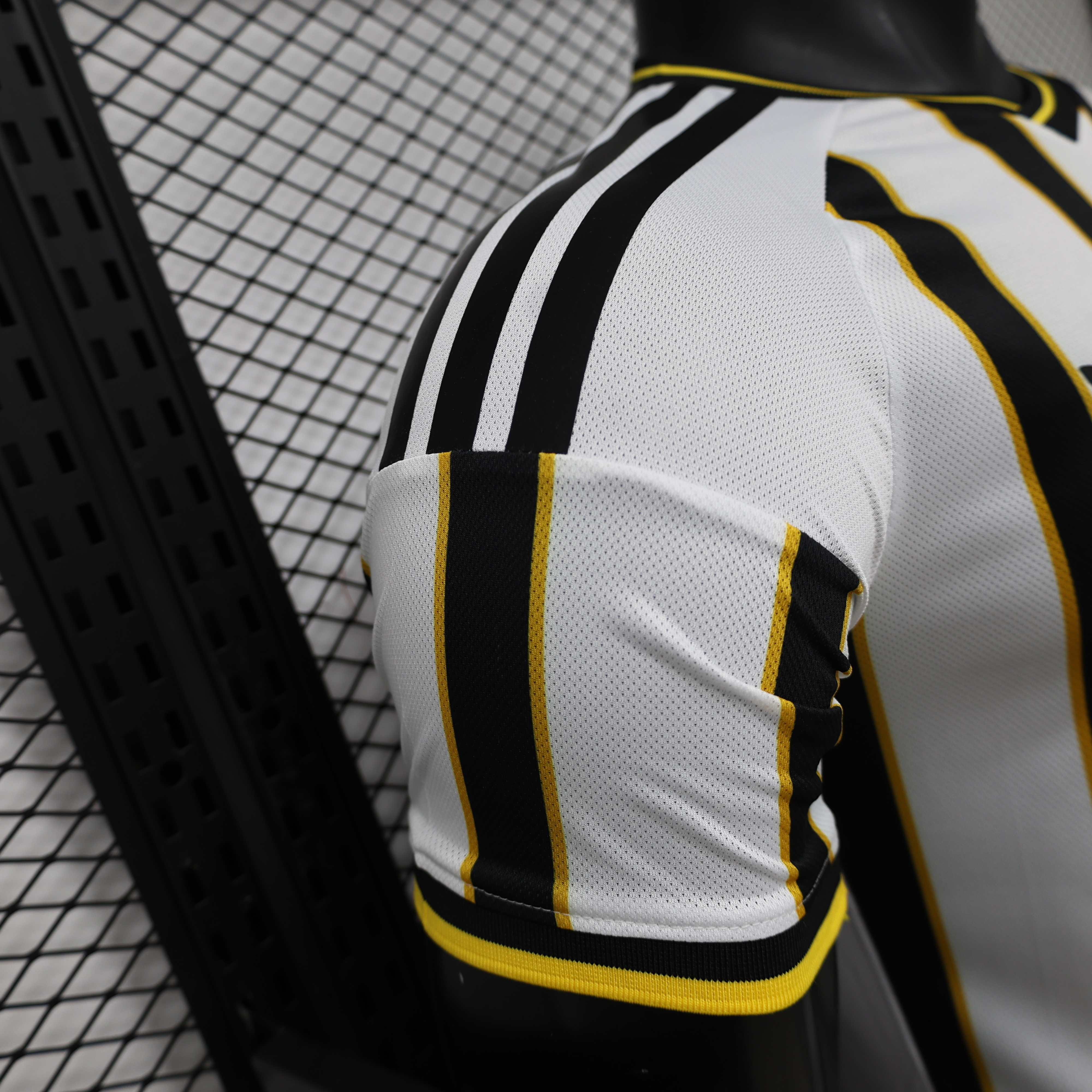 Player Version 25/26 Boca Juniors Away White & Black Vertical Stripes  Special Edition Jersey