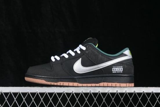 Nike SB Dunk Low Skateboarding Shoes - FQ7585-200