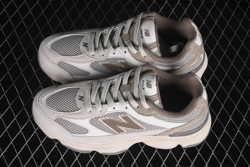 New Balance 603 Series Retro Casual Running Shoes for Men with Breathable Upper - M6038ER