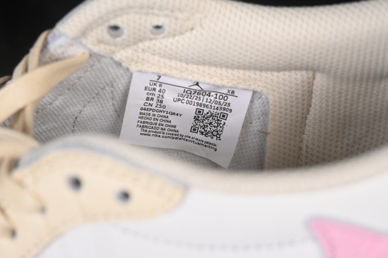 Nike Travis Scott x Air Jordan 1 Low OG SP Cactus Jack - IQ7604-100