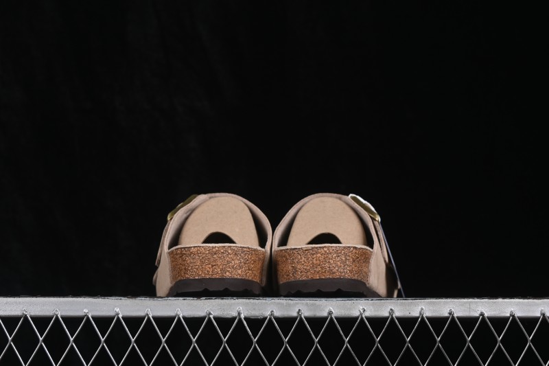 Birkenstock Arizona Soft Footbed Sandals with Cozy Lambswool Lining - 0951461